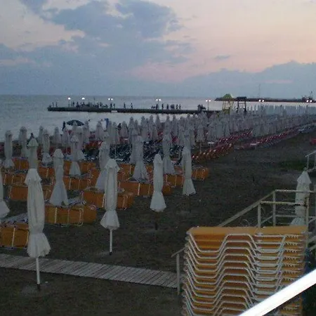 Violeta, Halkidiki, Nea Kalikratia 度假居