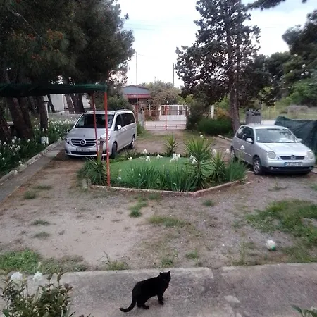 Violeta, Halkidiki, Nea Kalikratia * Nea Kallikrateia